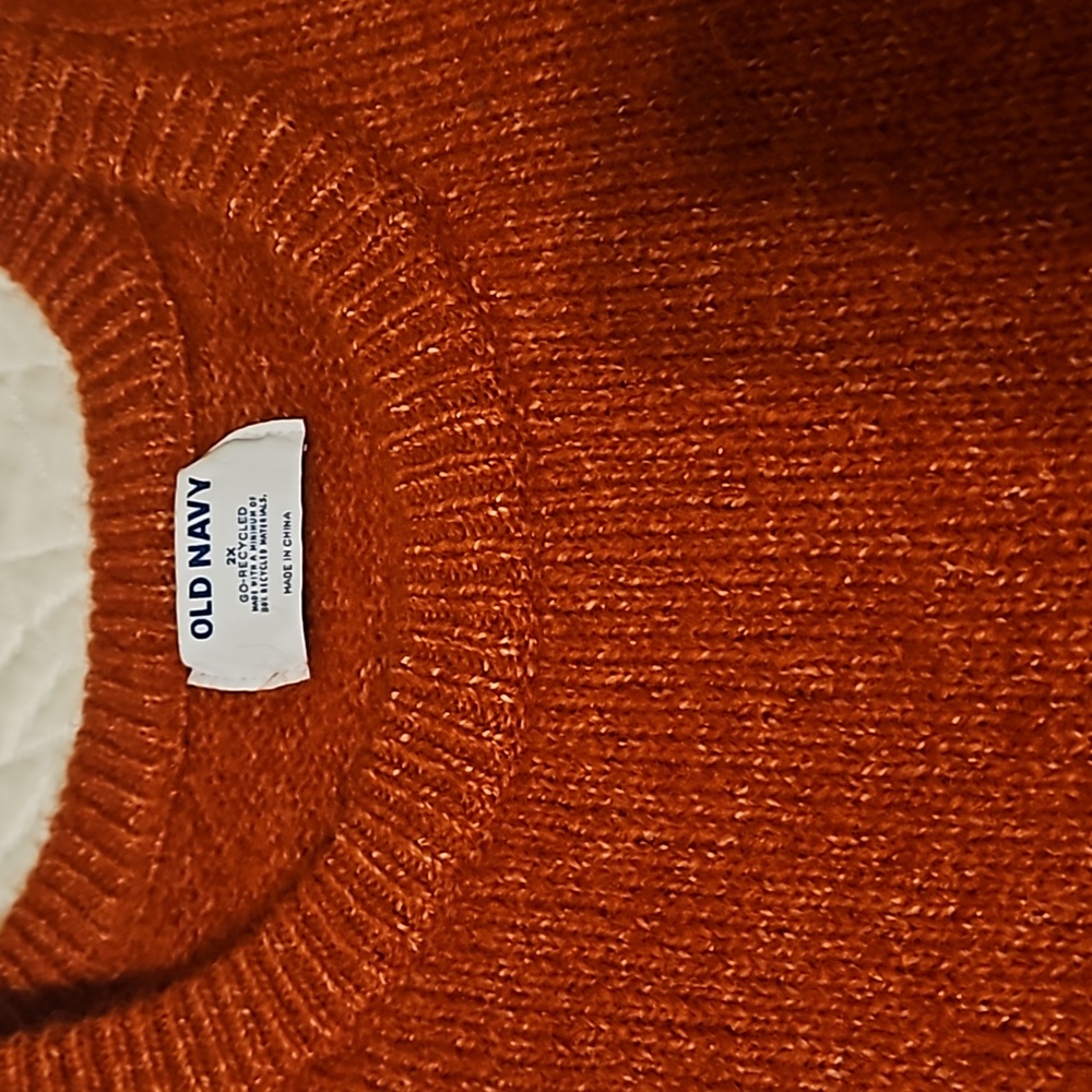 Sweater - Picture 4 of 4